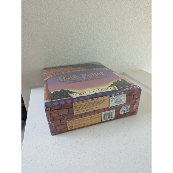 Harry Potter and the Sorcerers Stone Trivia Game Prefects Edition - Picture 13 of 16